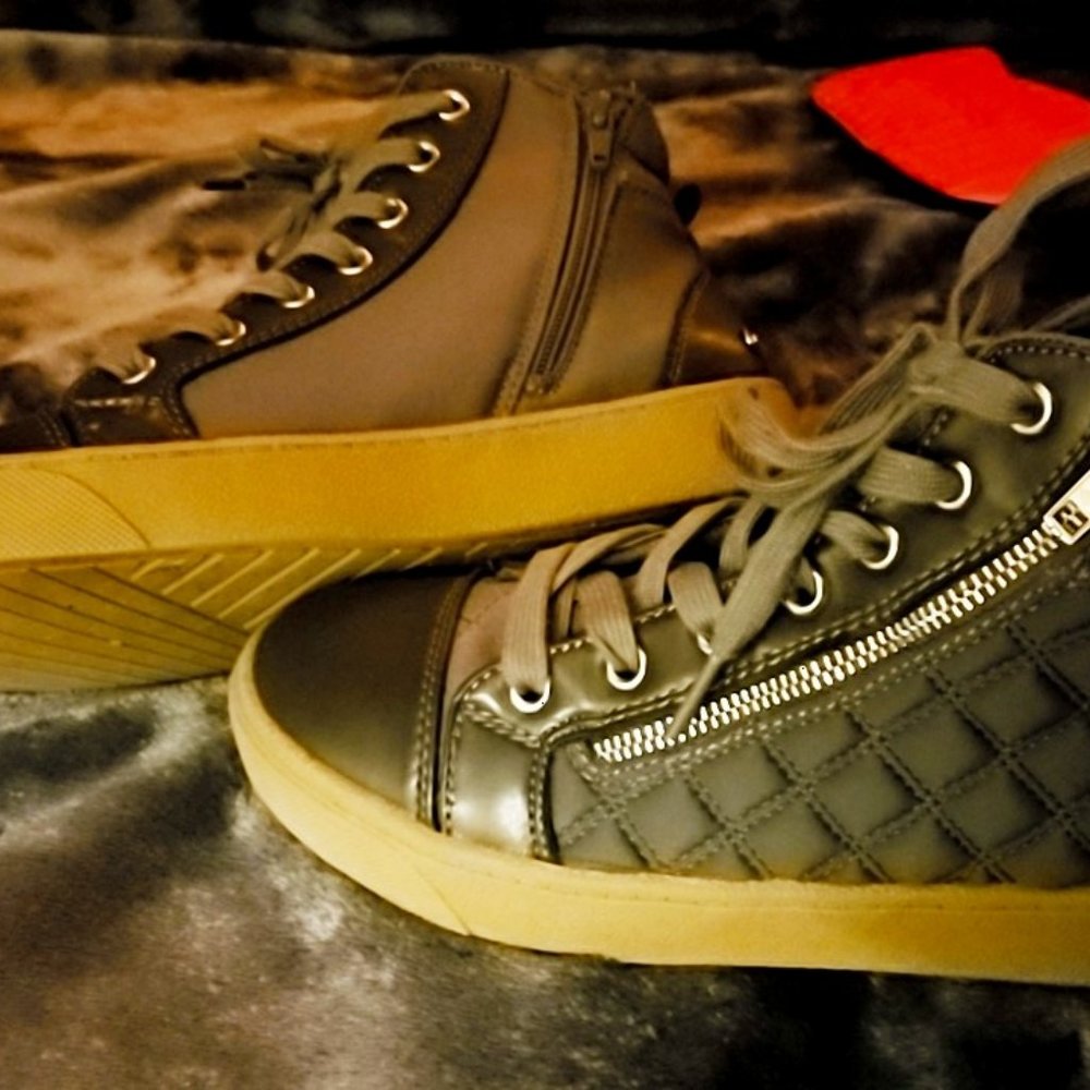 Juicy Couture BRAND NEW Low Top Boots/Shoes SZ 8